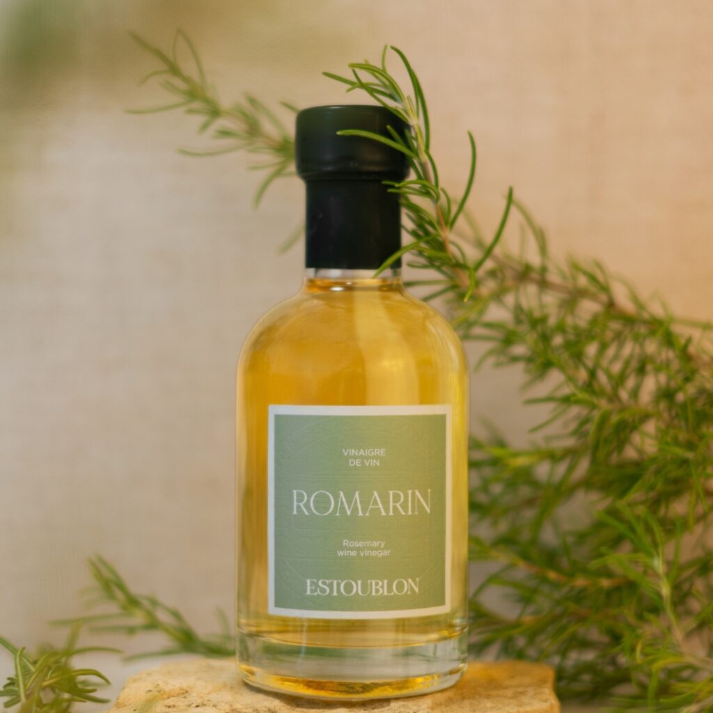 Vinaigre de vin • Romarin