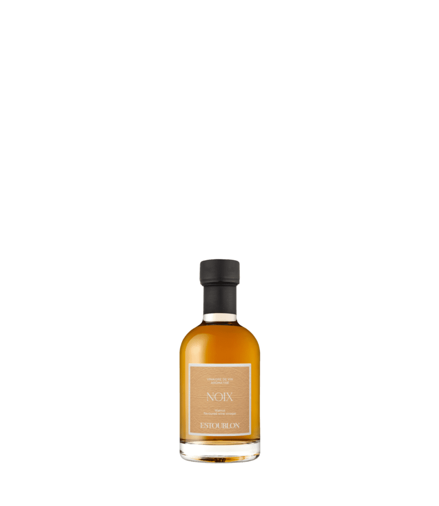 Wine vinegar • Walnuts