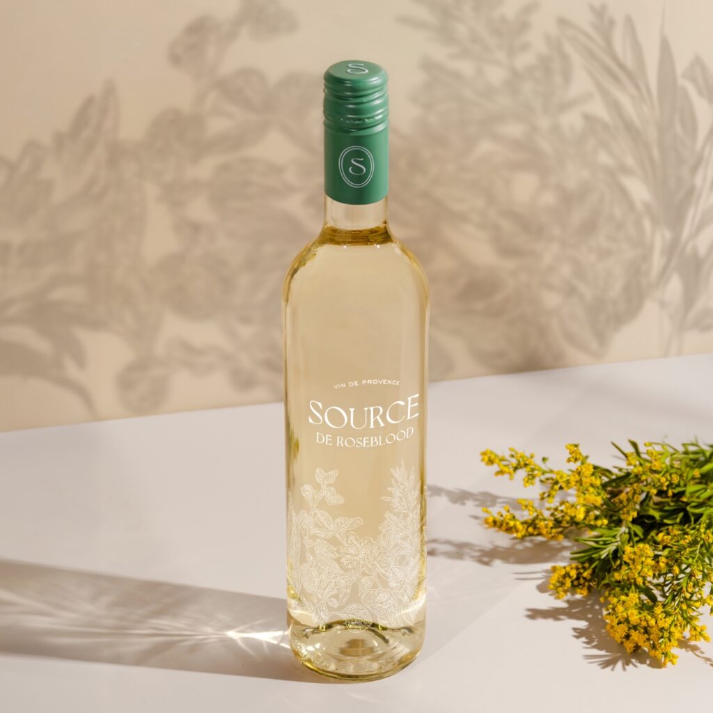 Source de Roseblood White • 2025